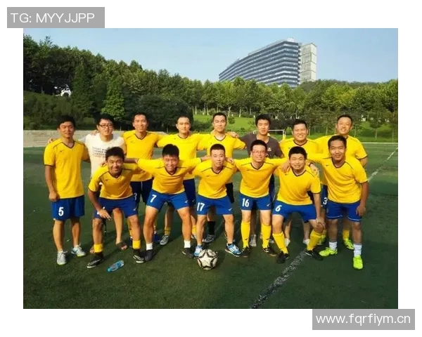 杭州足球队深度解析:球员个人能力与团队协作的完美结合 杭州足球队深度解析:球员个人能力与团队协作的完美结合